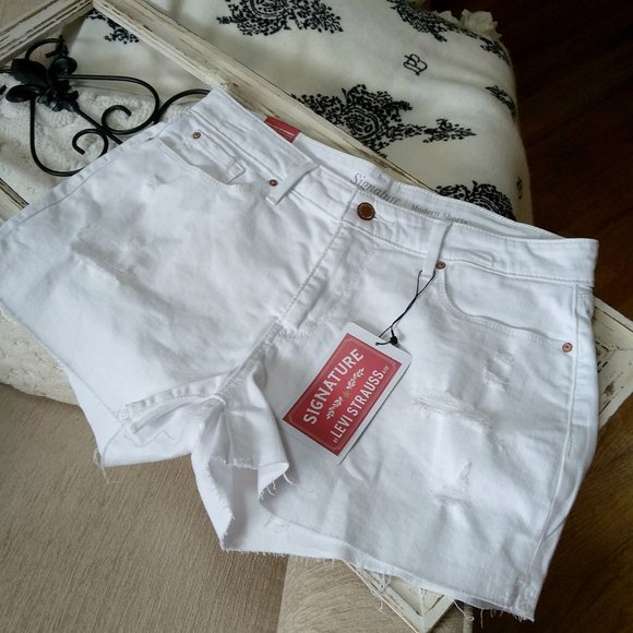 Levi's Pants - NWT! White DENIM Stretch Jean SHORTS BY Levis